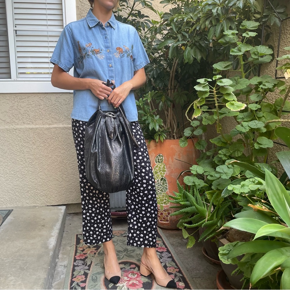 Vintage black metallic Jacobson leather bucket bag - Picture 2 of 16